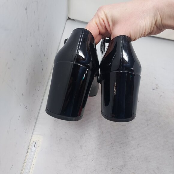 CHRISTIAN LOUBOUTIN Miss Jane Patent Black Buckle Pump Shoe - Picture 10 of 12